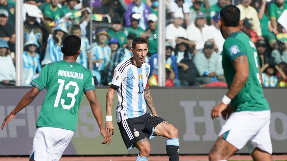 Di María com dupla assistência na vitória argentina na Bolívia (3-0)