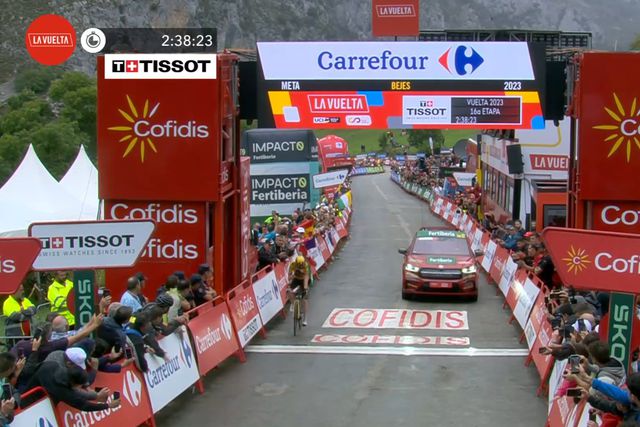 Ciclismo: Vingegaard vence 16.ª etapa da Vuelta e ameaça liderança de Kuss