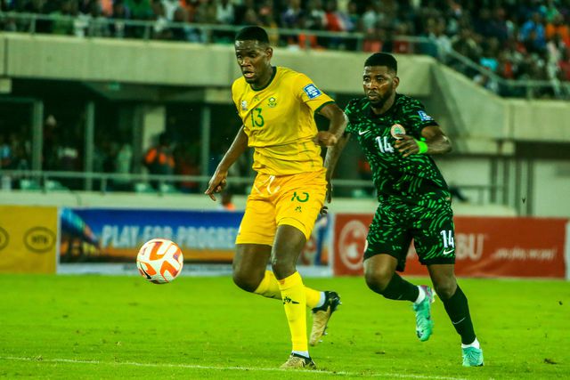 Yaya Sithole lesionou-se ao serviço da seleção sul-africana