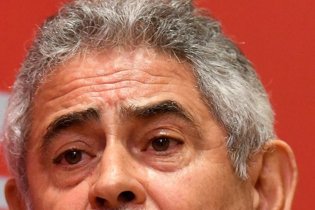 «Vieira não tem muita autoridade para criticar...»