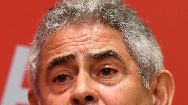 «Vieira não tem muita autoridade para criticar...»