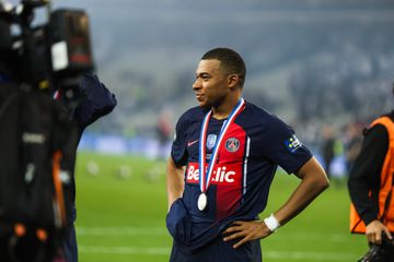 PSG condenado a pagar 55 milhões de euros a Mbappé