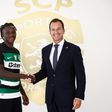 OFICIAL: Geovany Quenda renova com o Sporting