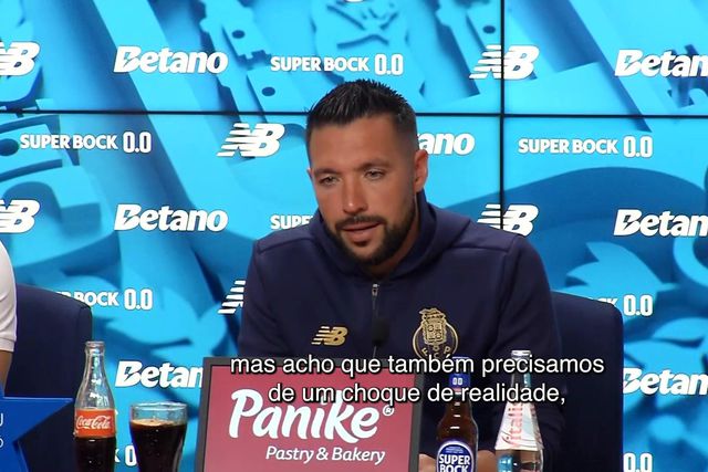 «Em dois meses não ficámos todos com 1,95 m, louros e de olhos azuis...»