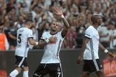 Ricardo Quaresma com a camisola do Besiktas