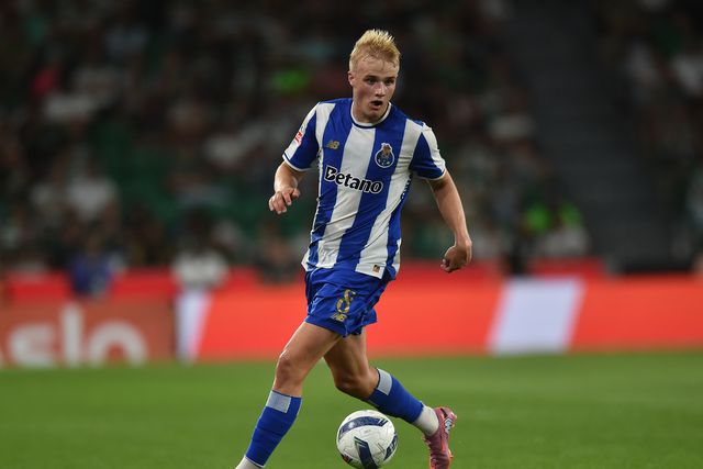 Dúvida à direita e a questão Rodrigo Mora: o onze provável do FC Porto