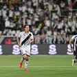 Nuno Moreira marca, Vasco sofre, mas está nas 'meias' da Taça do Brasil