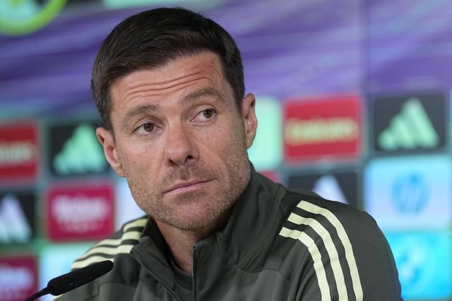 Xabi Alonso antecipa regresso de Belligham e avisa plantel do Real Madrid