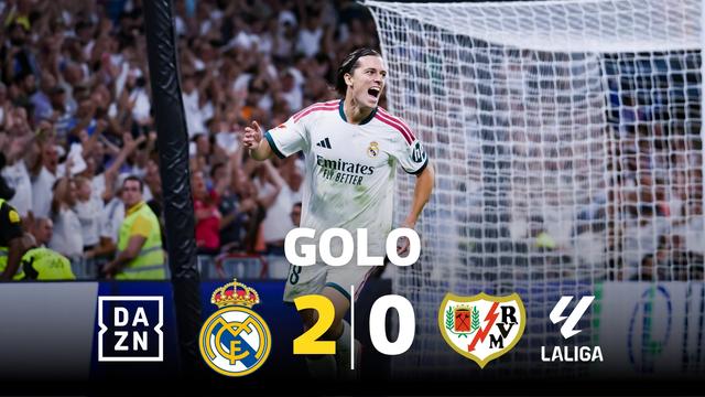 Álvaro Carreras marcou o segundo do Real Madrid
