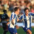 Kiwior festeja com Bednarek o primeiro golo pelo FC Porto - Foto: Sérgio Miguel Santos