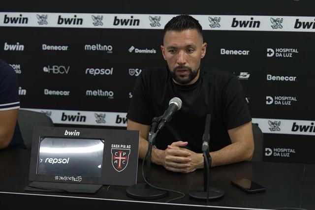 Farioli: «O FC Porto teve capacidade de reagir à adversidade»