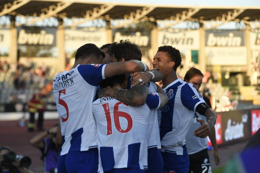 Festejos do FC Porto após o 2-1 contra o Casa Pia - Foto: Sérgio Miguel Santos