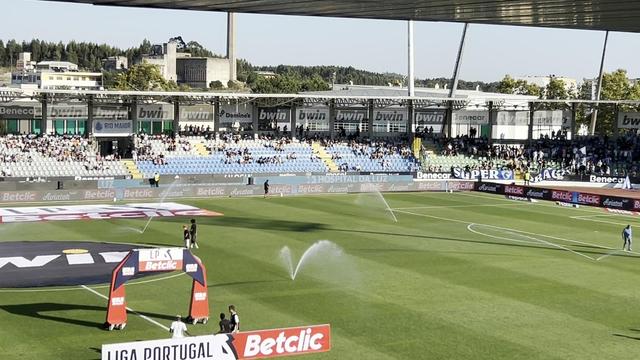 Adeptos de Casa Pia e FC Porto em Rio Maior