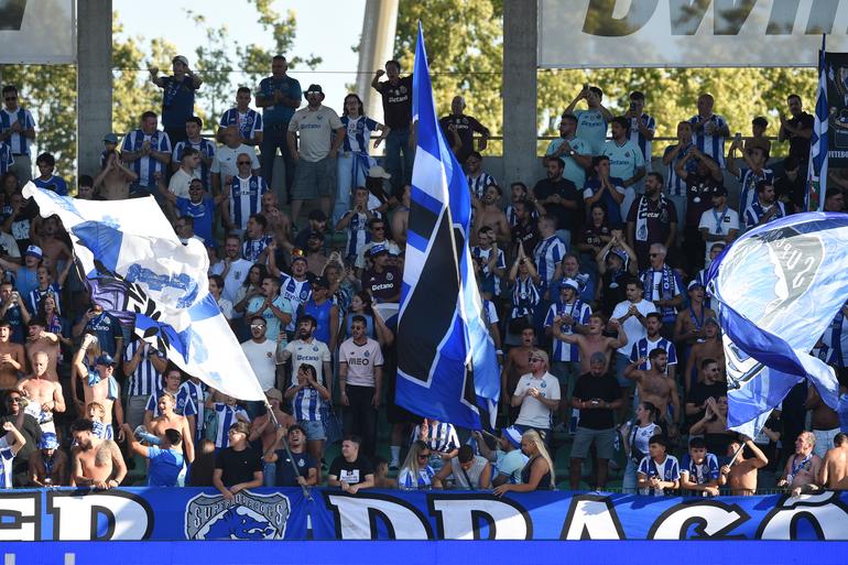 FC Porto mediu forças com o Casa Pia em Rio Maior - Foto: Sérgio Miguel Santos