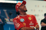Hamilton e Leclerc pareciam miúdos numa visita ao Bernabéu
