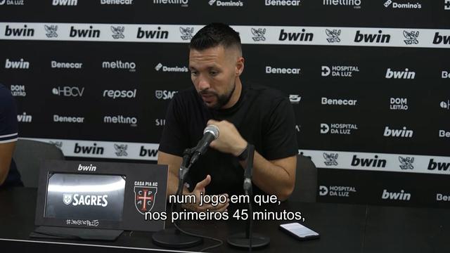 Farioli: «Diria que há um episódio muito estranho no meio de tudo»