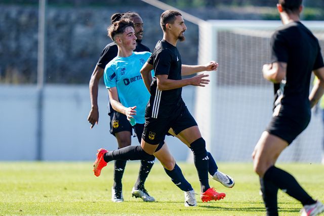 FC Porto vence Lusitânia Lourosa em jogo de preparação