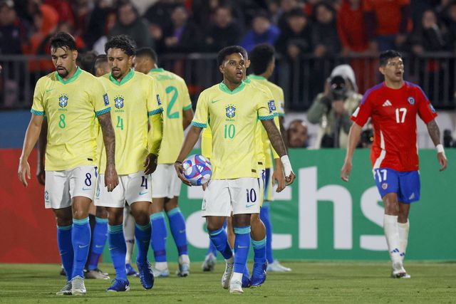 Lula da Silva defende seleção só com atletas que jogam no Brasil