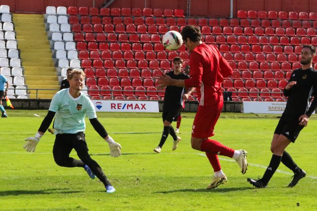 Aves SAD: Nenê brilha no jogo particular frente ao Lusitânia de Lourosa