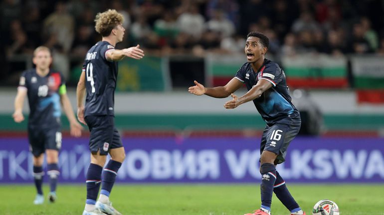 Leandro Barreiro titular no empate do Luxemburgo