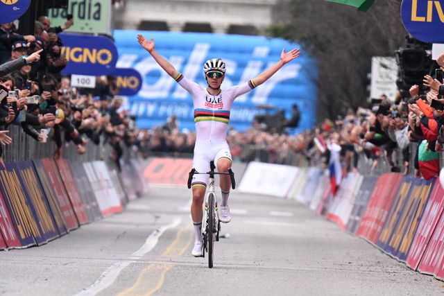 Pogacar: «Deixem-me acabar a carreira, e depois...»