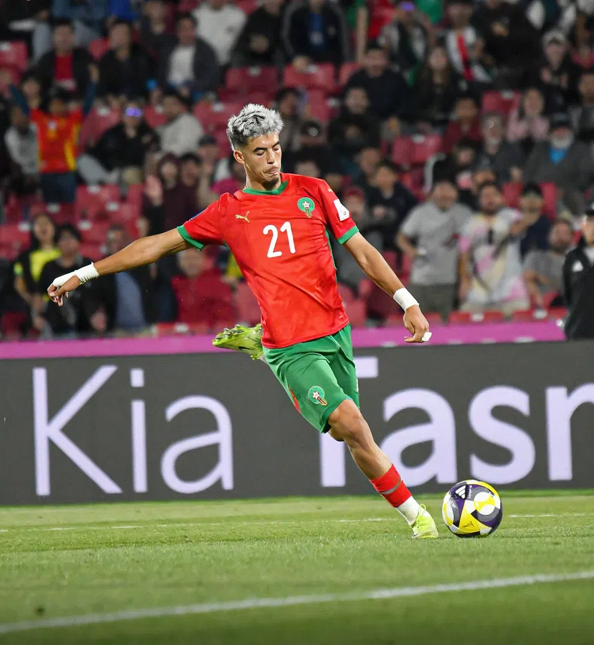 Zabiri incendeia Mundial! Marrocos nas meias