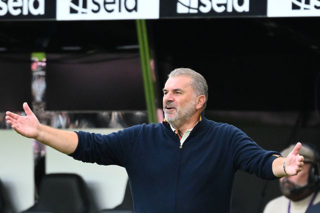 Ange Postecoglou, treinador do Forrest