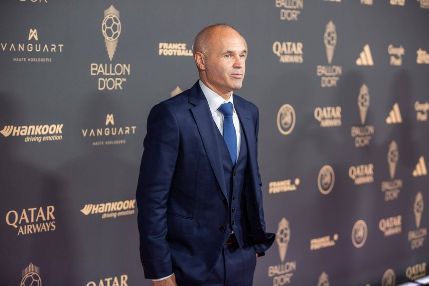 Andrés Iniesta, antigo jogador do Barcelona e internacional espanhol