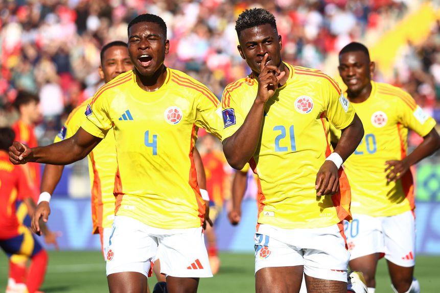 Neyser Villarreal destroçou a Espanha com um 'hat trick' no Mundial de sub-20