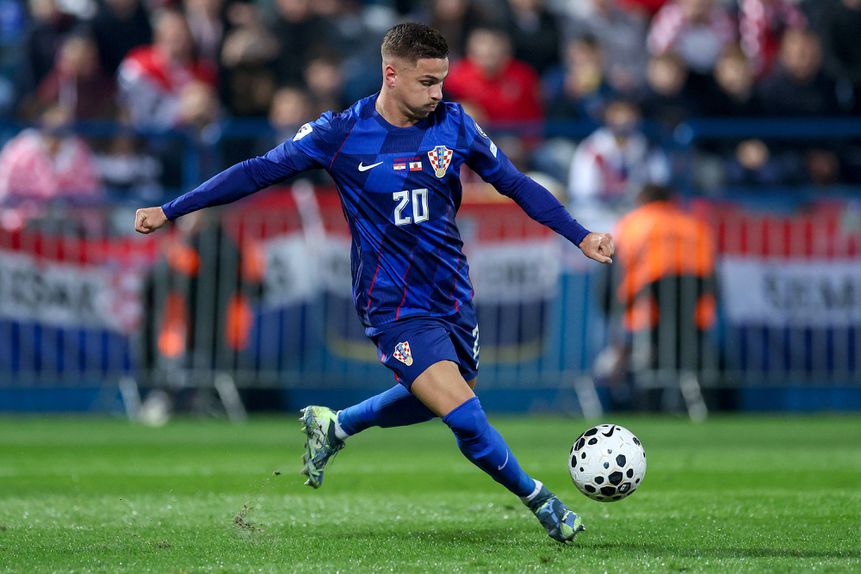 Ivanovic foi titular - Foto: IMAGO