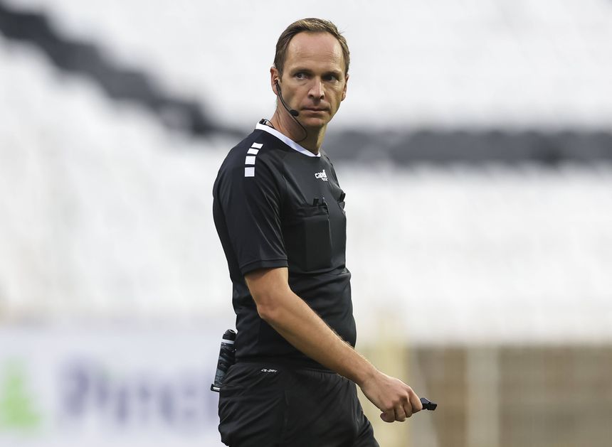 Srdjan Jovanovic, árbitro sérvio