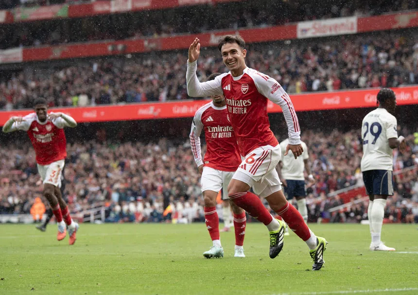 Zubimendi troca beijos de Liverpool por canhões