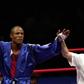 O drama de um dos melhores pugilistas de sempre: foi filmado à procura de comida no lixo