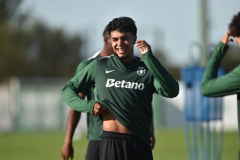 Treino do Sporting antes do Lens  - foto: Miguel Nunes