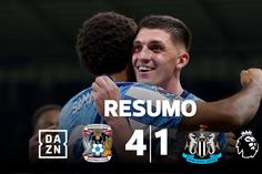 Newcastle goleado em Coventry no fecho da jornada