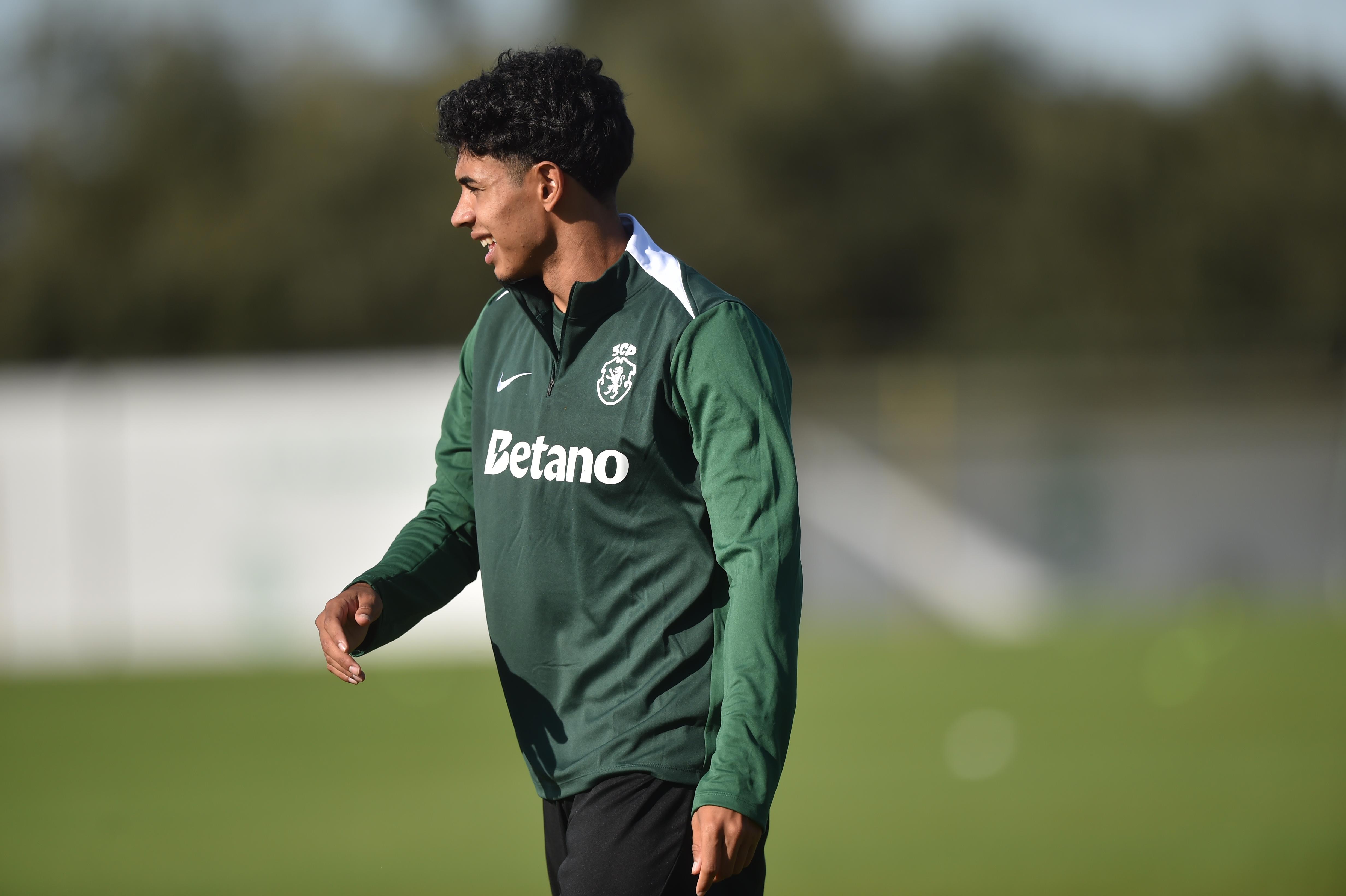 Treino do Sporting antes do Lens  - foto: Miguel Nunes
