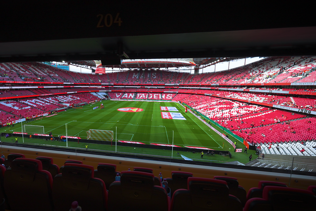 Imagem do Emirates Lounge no estádio da Luz - foto: A BOLA