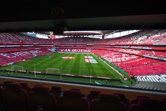 Imagem do Emirates Lounge no estádio da Luz - foto: A BOLA