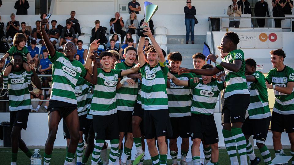 Sporting ganha dérbi… em sub-17