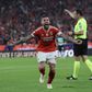 Benfica escreve história feliz em final de loucos