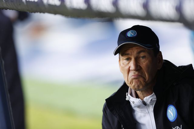 Rudi Garcia por um fio no Nápoles e já com substituto em ponto de mira