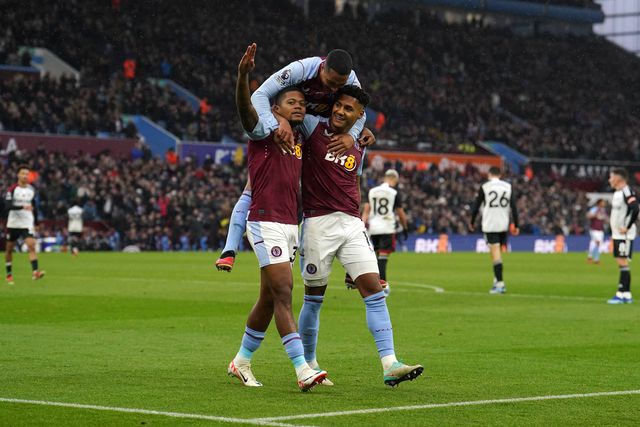 Fulham, de Marco Silva, derrotado na casa do Aston Villa
