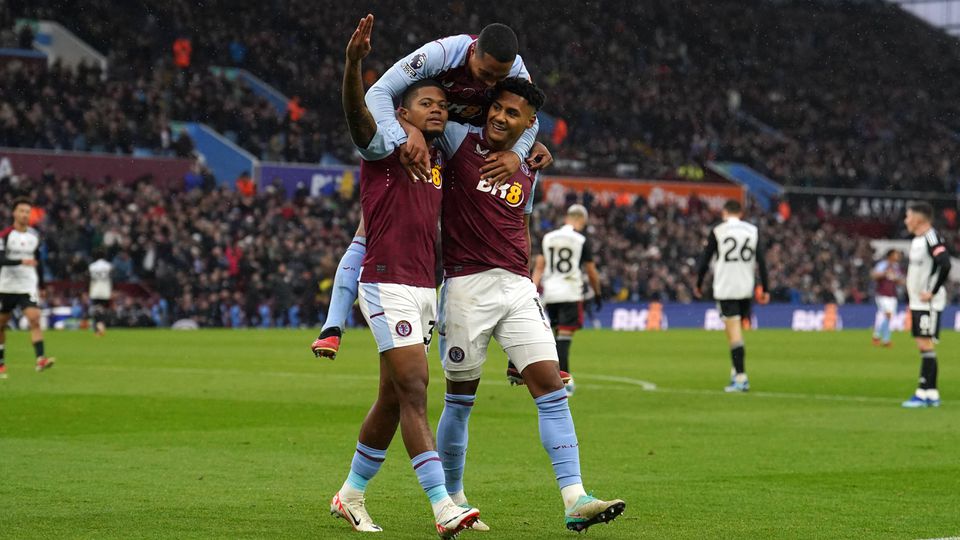 Fulham, de Marco Silva, derrotado na casa do Aston Villa