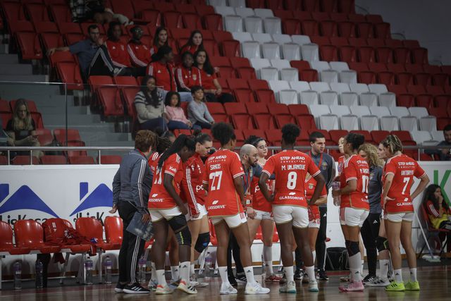 Benfica e Madeira SAD voltam a vencer e apuram-se na Taça Europa
