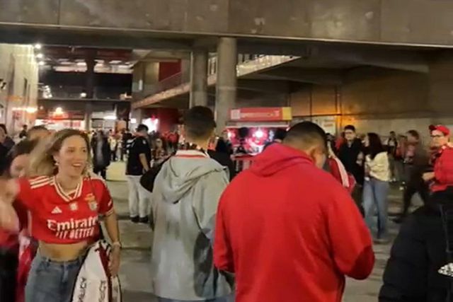 O ambiente na Luz, duas horas e meia antes do dérbi