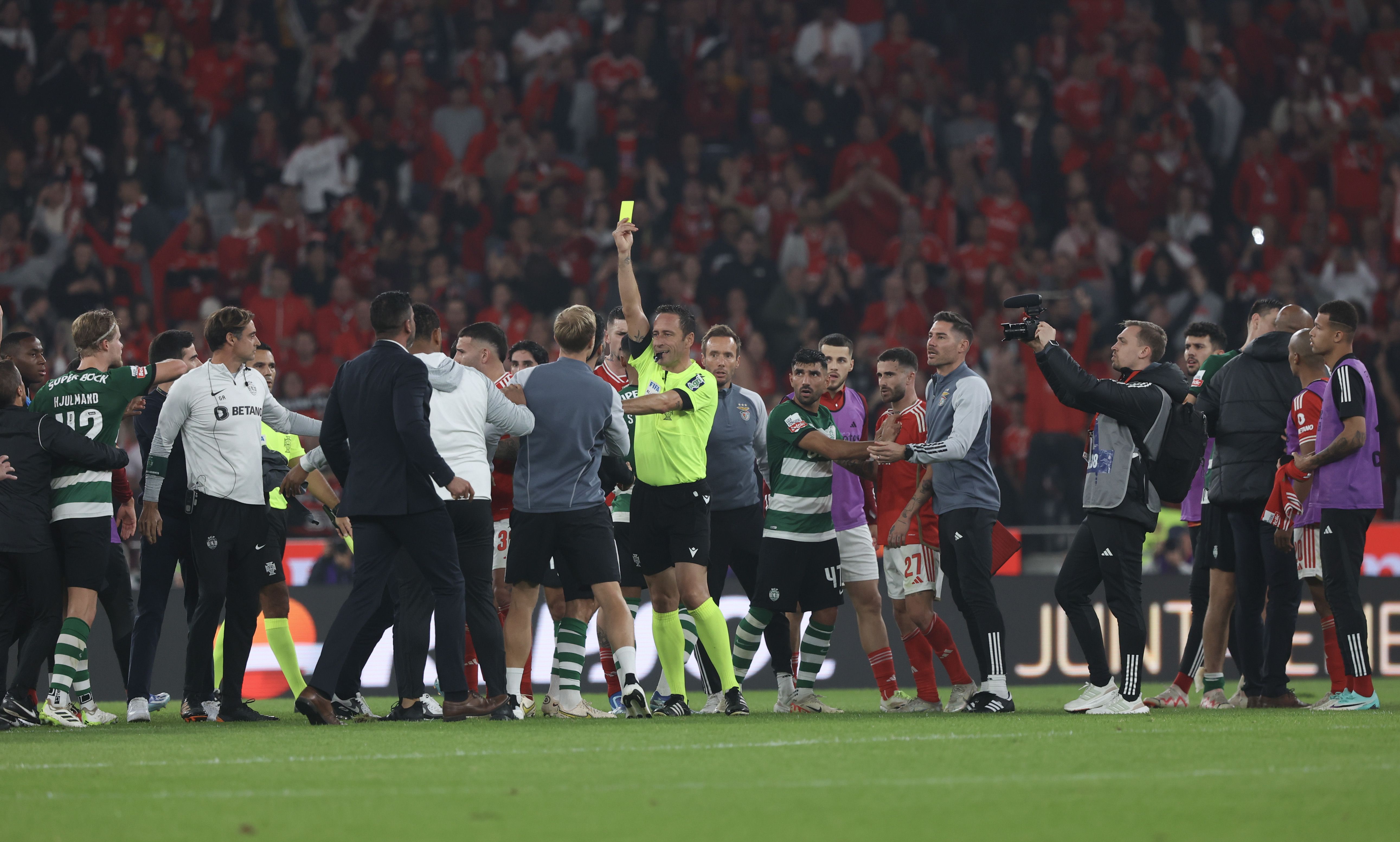 Braga e Benfica ao vivo transmissão 17.12.2023 Assistir à TV, Fan Group