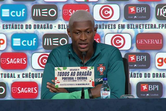 «Lewandowski não joga sozinho»