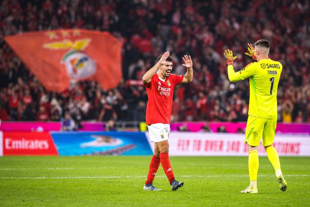 Velho clássico, nova história