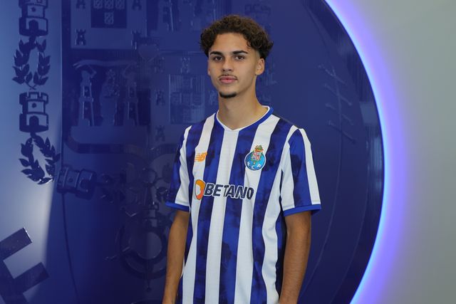 Mercado FC Porto: João Teixeira com acordo para renovar