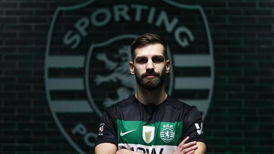 Sporting oficializa Rúben Freire: «Sonho tornado realidade»